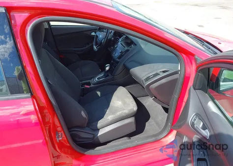 2015 Ford Focus Se z USA, uszkodzony, nr VIN 1FADP3F27FL210129